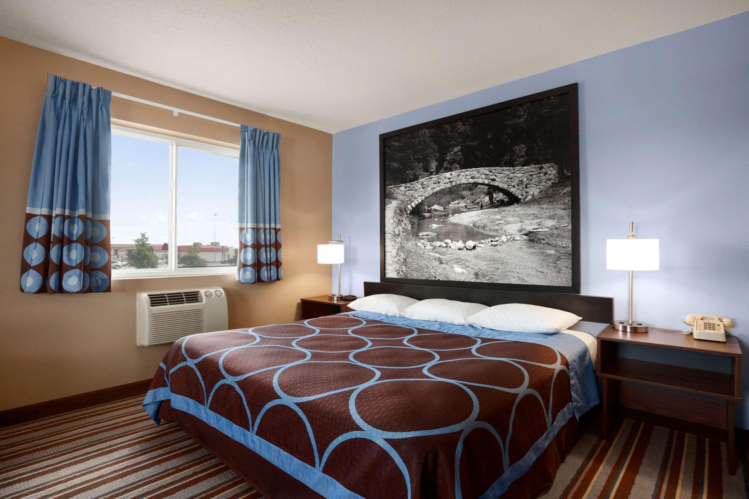 ซูเปอร์ 8 บาย วินด์แฮม เคาน์ซิลบลัฟส์ ไอโอวา โอมาฮา เนแบรสกา แอเรีย Motel เคาน์เซิลบลัฟส์ ภายนอก รูปภาพ